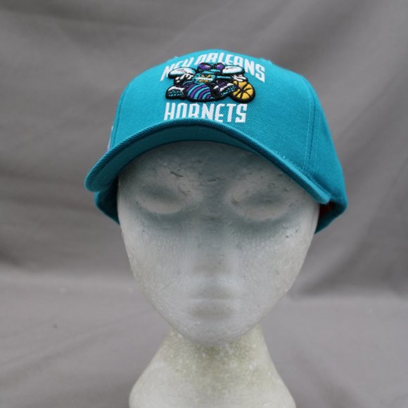 New Orleans Hornets Hat (Retro) - Classic Puffer Logo by Reebok - Adult Gripback - Picture 1 of 9